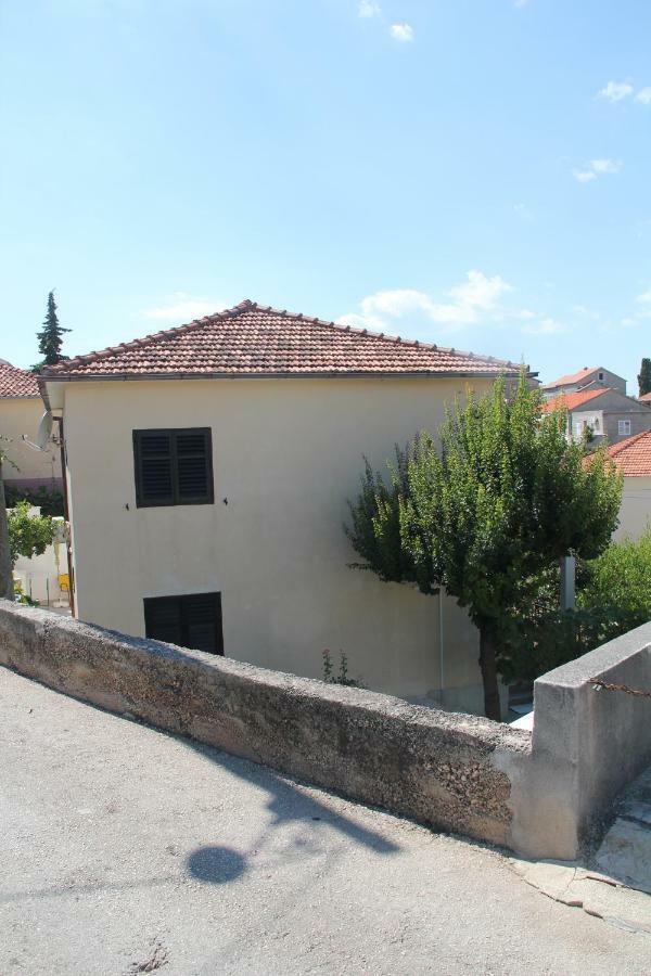 App Dujmovic Supetar Exterior foto