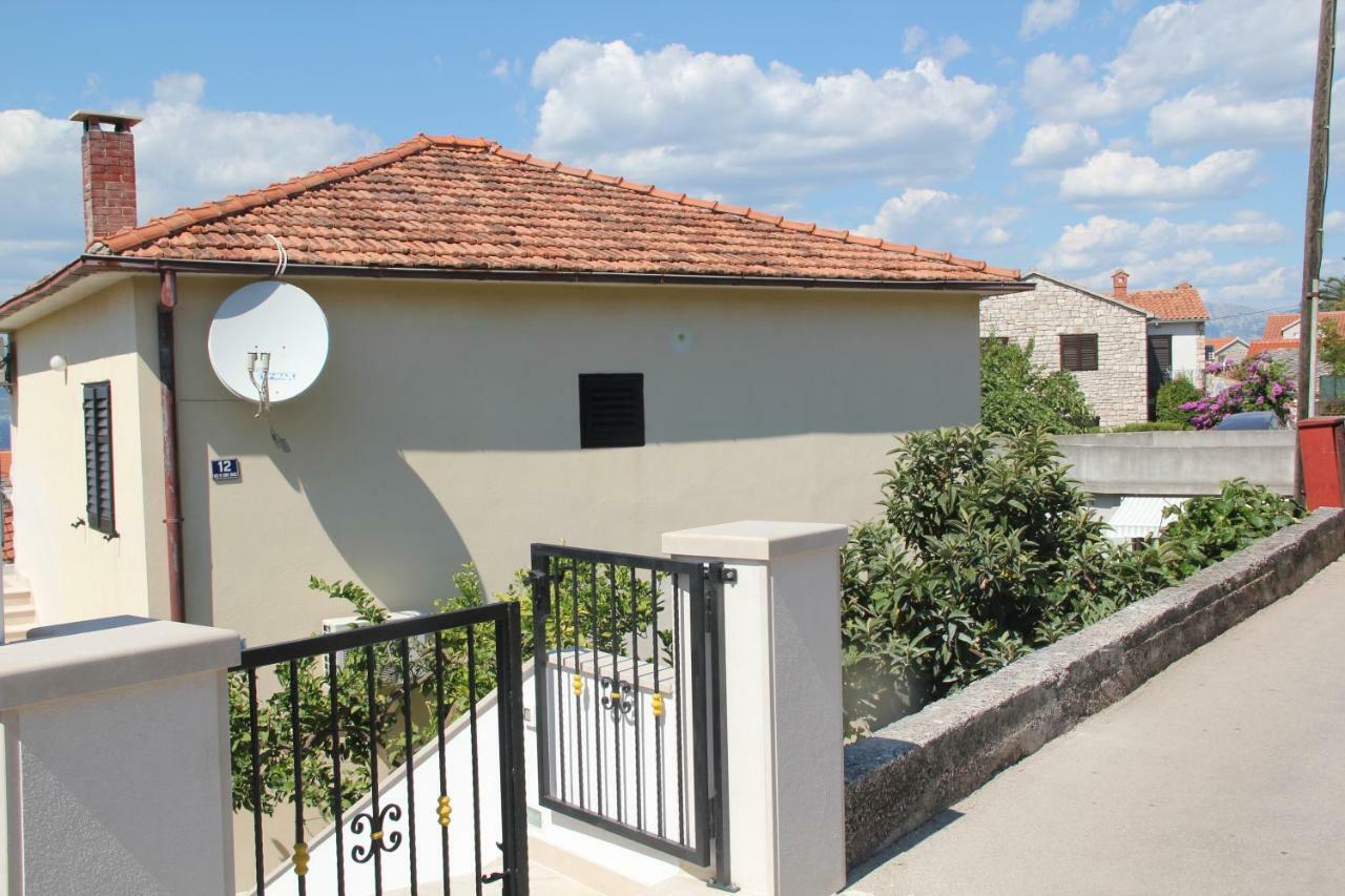 App Dujmovic Supetar Exterior foto